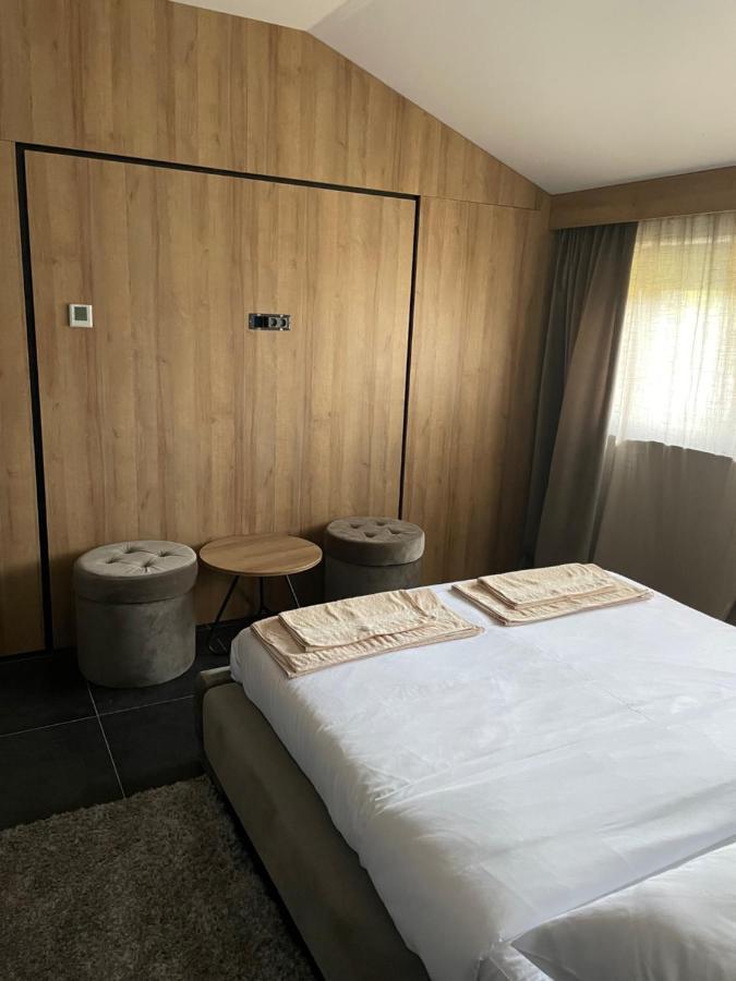 Pampas Apartments Mreznica Duga Resa Εξωτερικό φωτογραφία