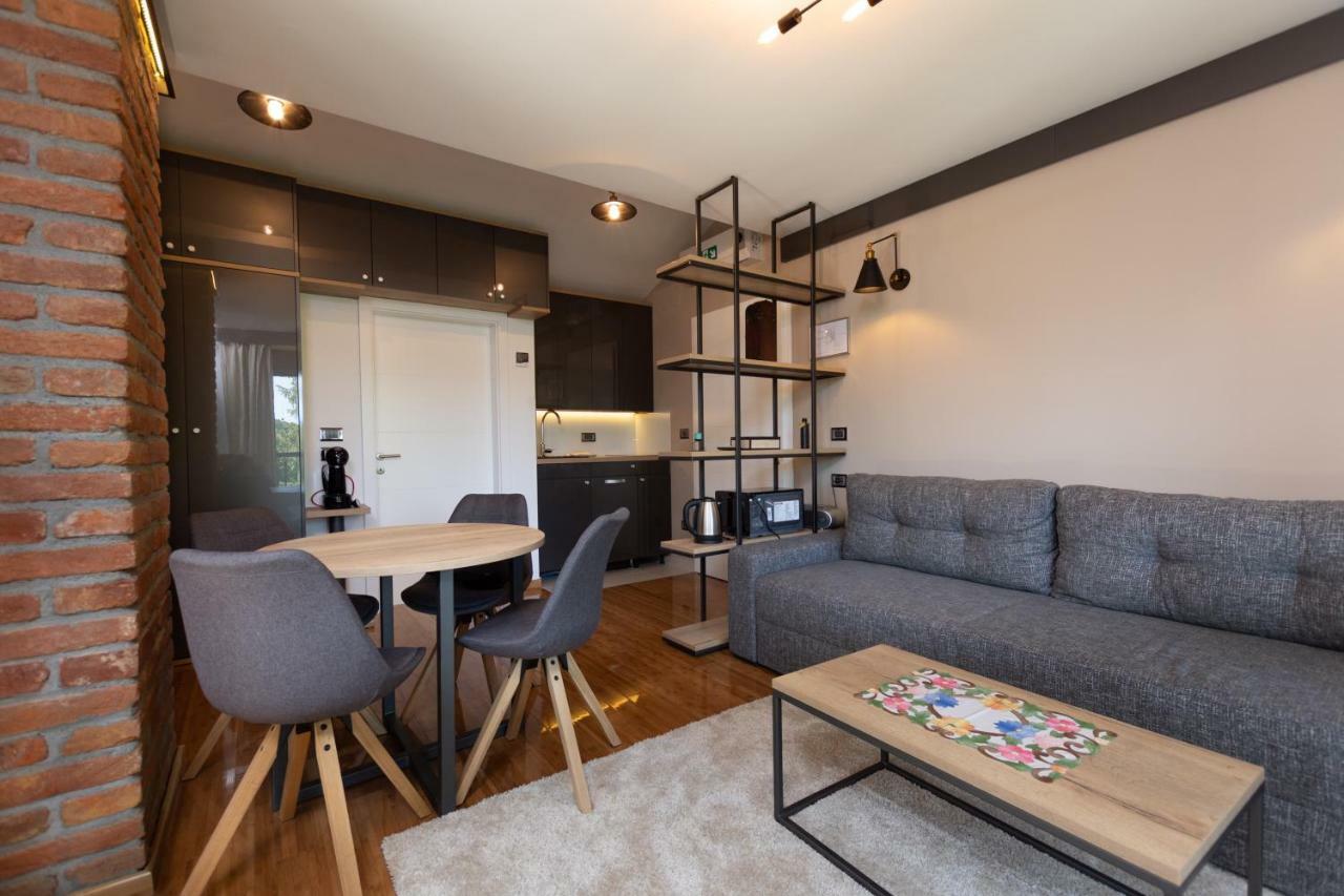 Pampas Apartments Mreznica Duga Resa Εξωτερικό φωτογραφία