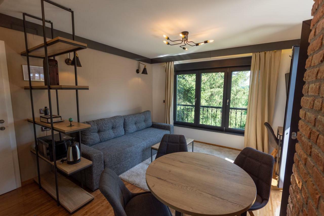 Pampas Apartments Mreznica Duga Resa Εξωτερικό φωτογραφία